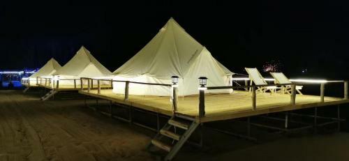 Dunhuang International Luxury Camping