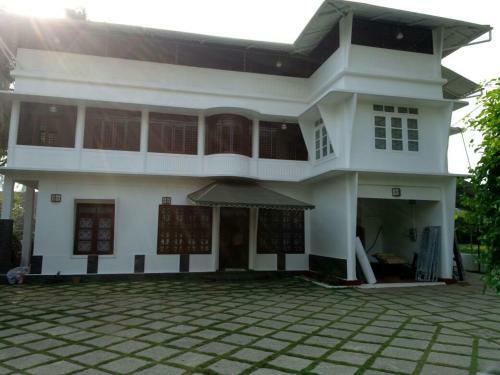 Kaithara Heritage Home Stay- Evergreen Home