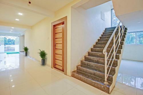 Hotel Oyo 91236 Sudama Residency