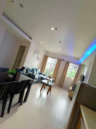 Apartamento 3br Condo With Balcony-near Sm Mall