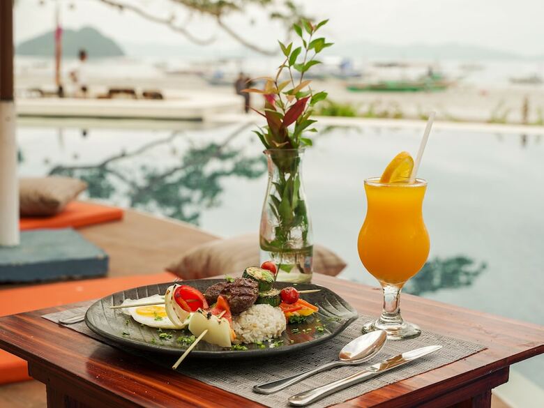 Hotel Weekends El Nido Beach Resort