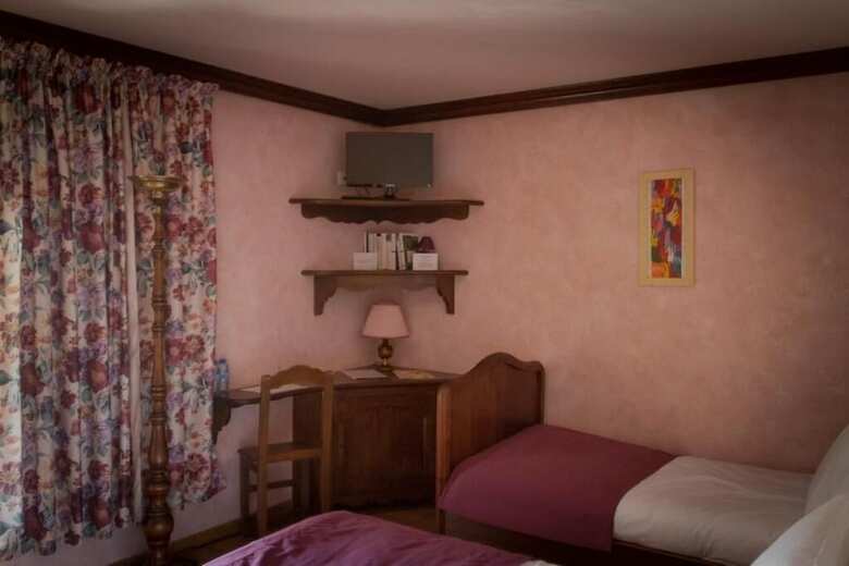 Hotel Le Bonheur Dans Le Pr�