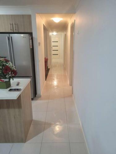 Cheerful 4 Bedroom Place Near The Beach.