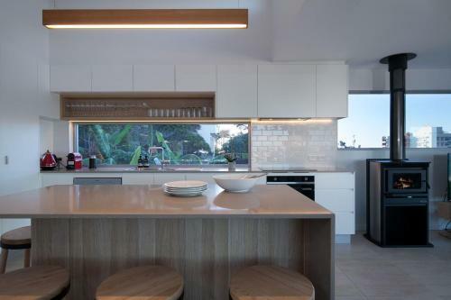 Coolum Beach Holiday House