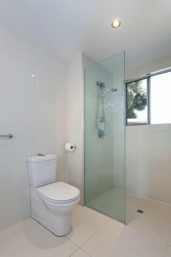 Seabreeze Villas First Avenue 3 39
