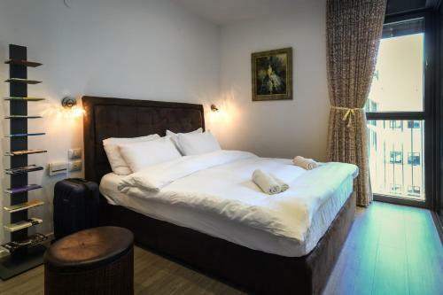 Luxury Levontin Apartment Near Rothschild