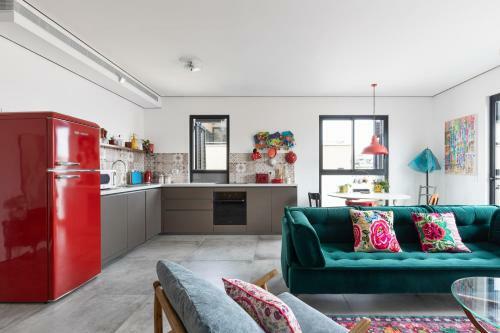 Neta's Art & Design Apartment By Tlv2rent