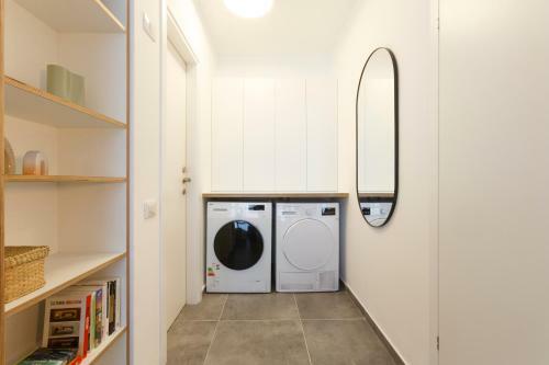 Airtlv - Menachem Begin Apartment