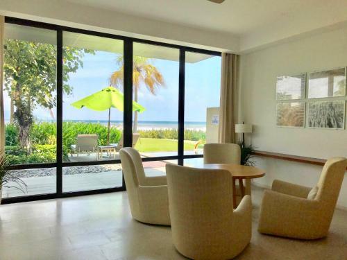 Beachfront Villa 3bedrooms Romantic For Honeymoon