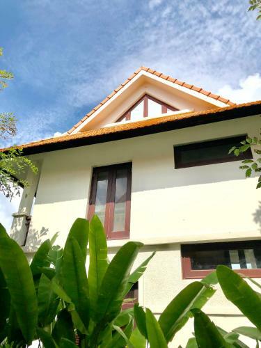 Charming 4 Bedrooms Villas With Few Step To Beach