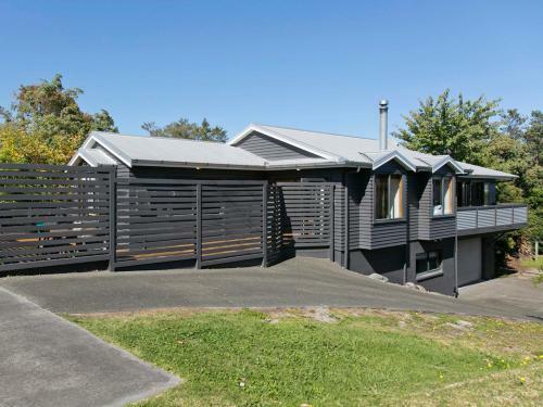 Central Haven - Taupo Holiday Home