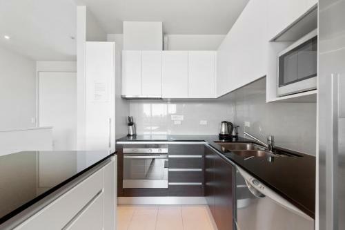 Marinaside Villa - Taupo Holiday Apartment
