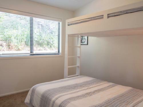 Luxury Views - Akaroa Holiday House