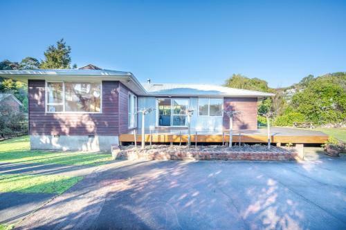 Woodills Wonderland - Akaroa Holiday Home