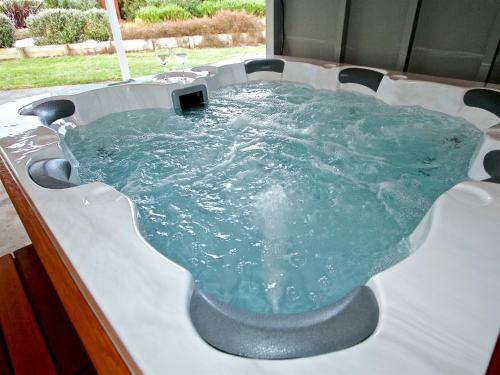 Bluebird Spa Chalet - Ohakune Holiday Home