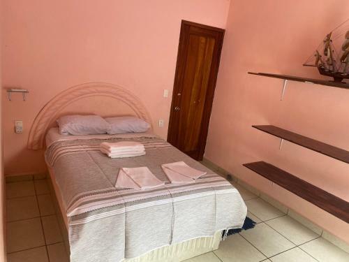 Bed & Breakfast Ixtapa Home By The Beach
