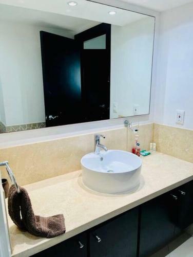 Apartamento Lujo, Exclusividad Y Comodidad, Condominio Bvgm
