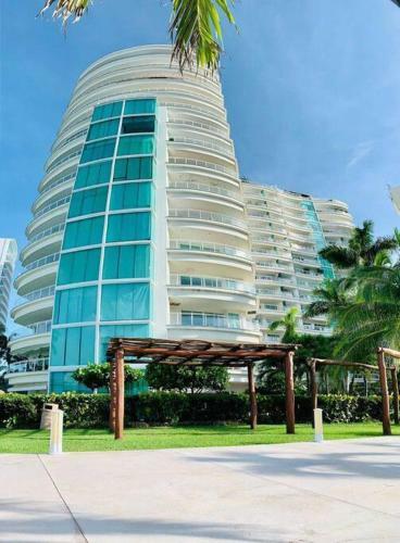 Apartamento Lujo, Exclusividad Y Comodidad, Condominio Bvgm