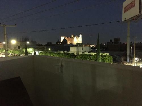 Apartamento Bustling Downtown Coliving & Coworking With Huge Space