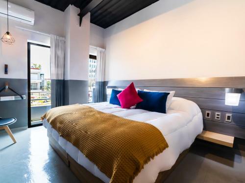 Hotel Next Hub