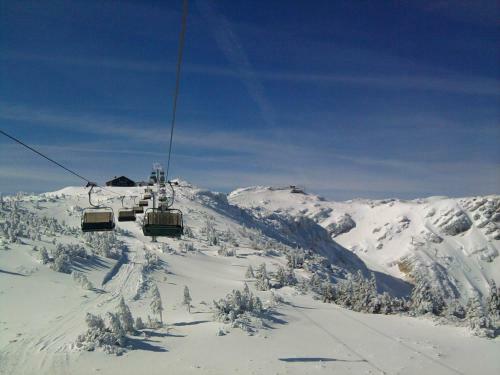 Albergue Aos Adventure Guesthouse