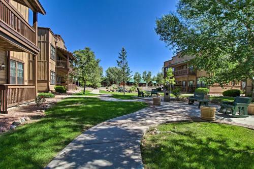 Apartamento Rustic-chic Overgaard Condo With Fishing Pond!