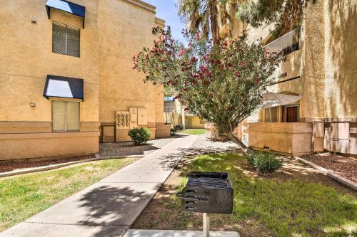 Apartamento Neat Condo With Balcony, Near Spring Training!