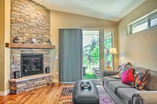 Williams Home With Patio, Gas Grill And Fire Pit!