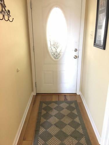Greers Ferry Lake View Home 4br, 2ba