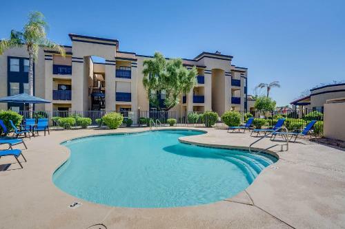 Stay Gia--newly Renovated 2br Apartment--pool