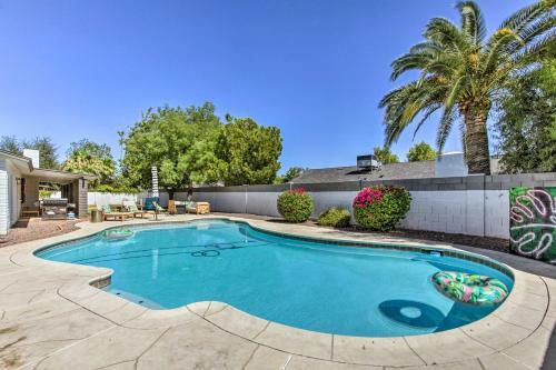 Chic Scottsdale Home With Private Heated Pool!