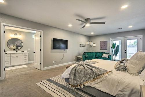 Chic Scottsdale Home With Private Heated Pool!