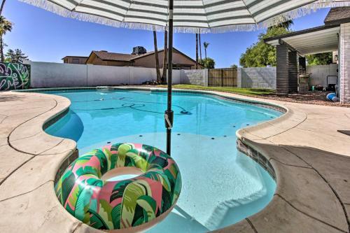 Chic Scottsdale Home With Private Heated Pool!