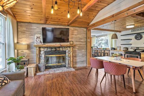 Cozy Big Bear Cabin With Decks Walk To Lake!