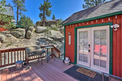 Cozy Big Bear Cabin With Decks Walk To Lake!