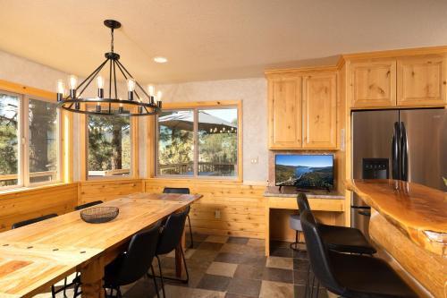 27 - Castle Rock Retreat Home