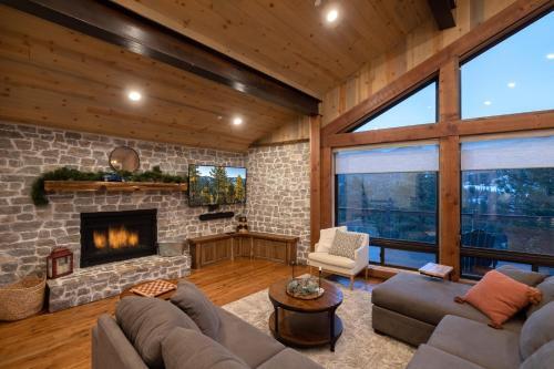 18 - Ponderosa Peak Home