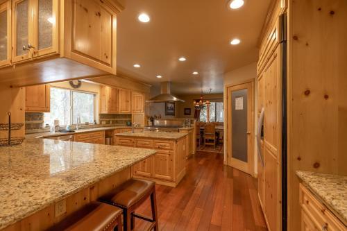 45 - Half Stone Lodge Home
