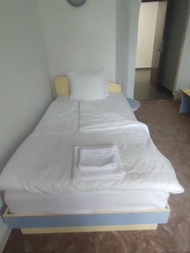 Hotel ??????