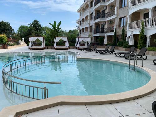 Valencia Gardens Deluxe Apartments