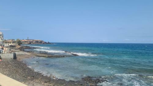 Apartamento Arinaga Arena Y Mar Beach