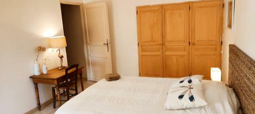 G�te De Charme En Pleine Campagne Arl�sienne