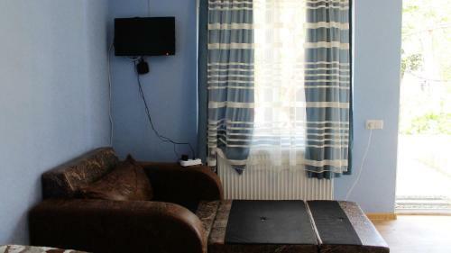 Hostal Lilia Guesthouse