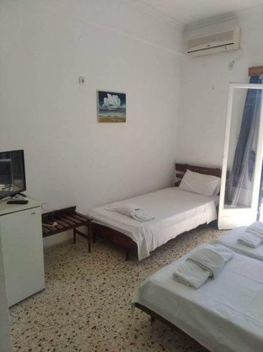 Hotel Ammoudia Rooms