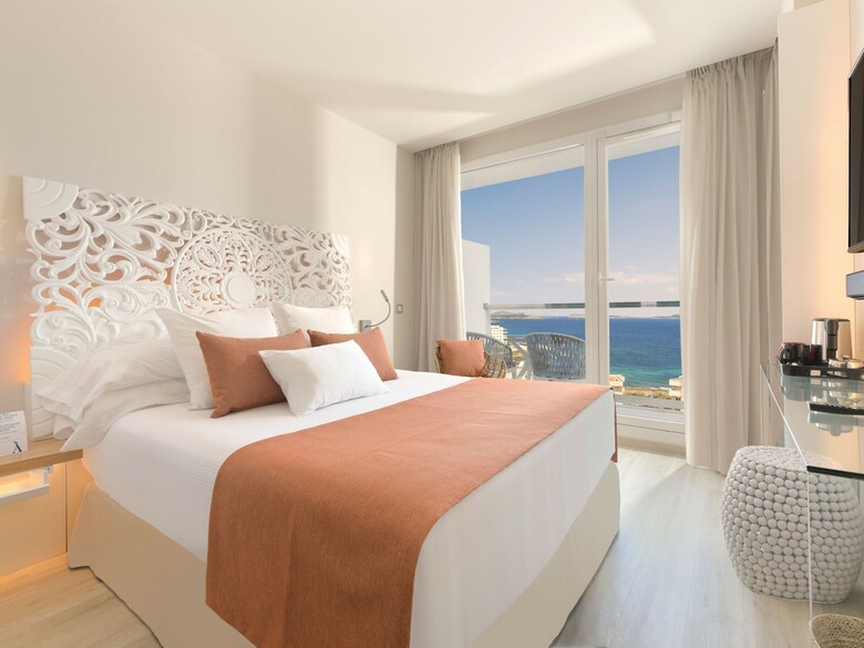 Am�re Beach Hotel Ibiza - Adults Recommended