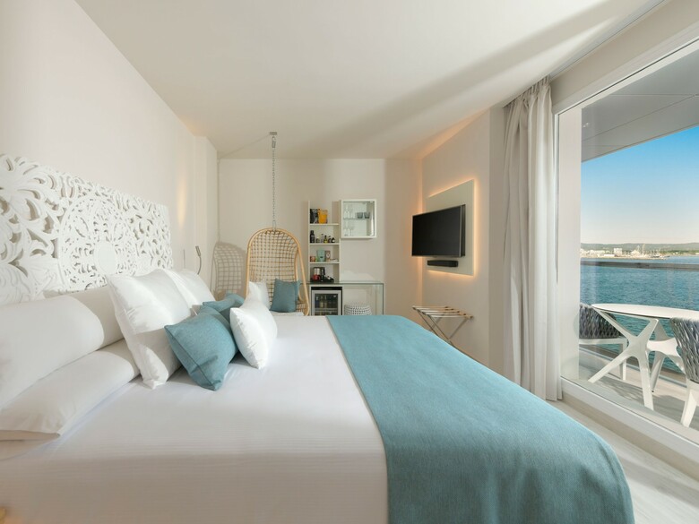 Am�re Beach Hotel Ibiza - Adults Recommended
