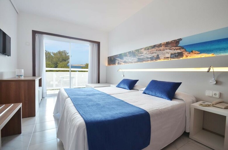 Hotel Azuline Bergantin