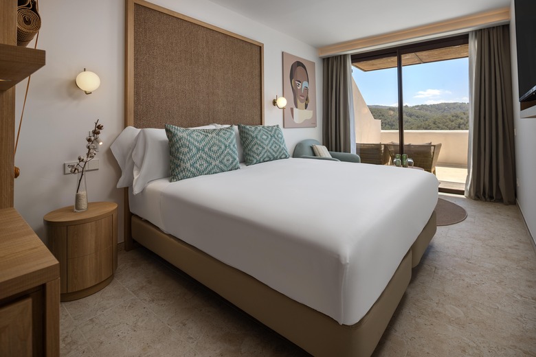Cala San Miguel Hotel Ibiza, Curio Collection By Hilton, Adults Only