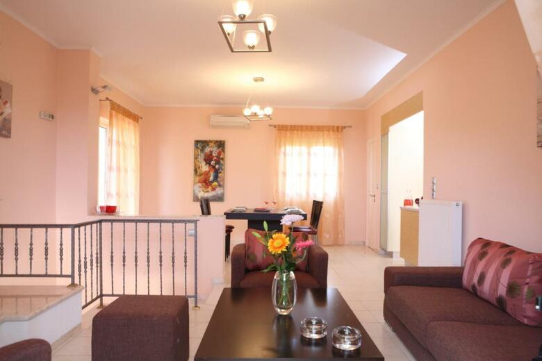 Pantheon & Danae Luxury Villas