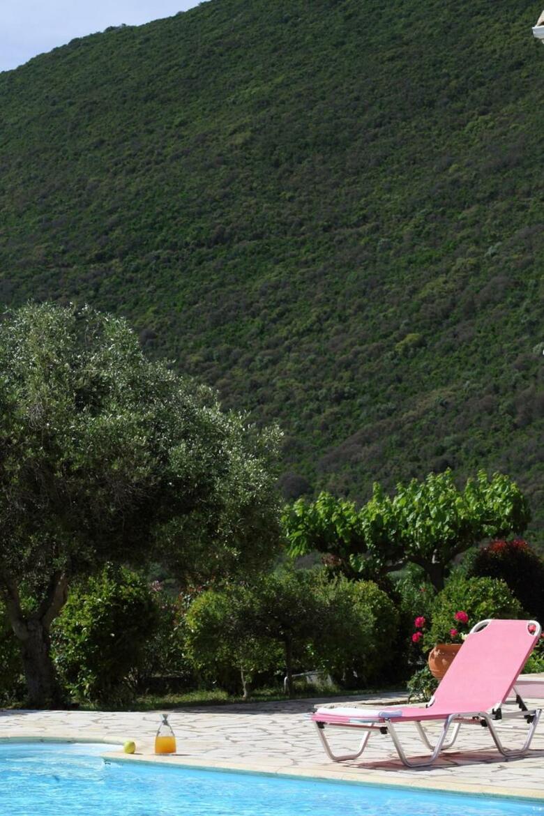 Pantheon & Danae Luxury Villas